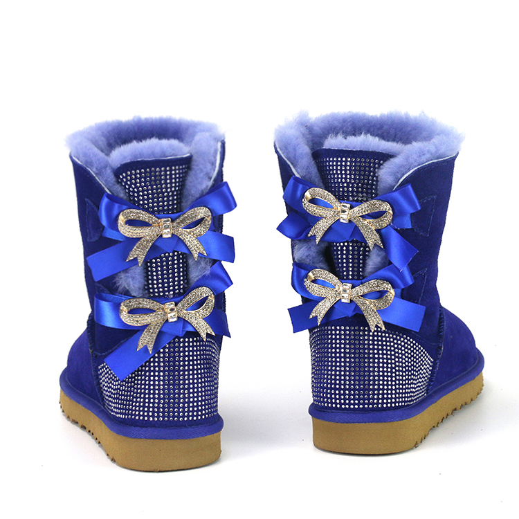 Wholesale Fashion Winter Indoor Snow Warm Fur Lined Rhinestone Sheepskin Glitter Boots with Bows