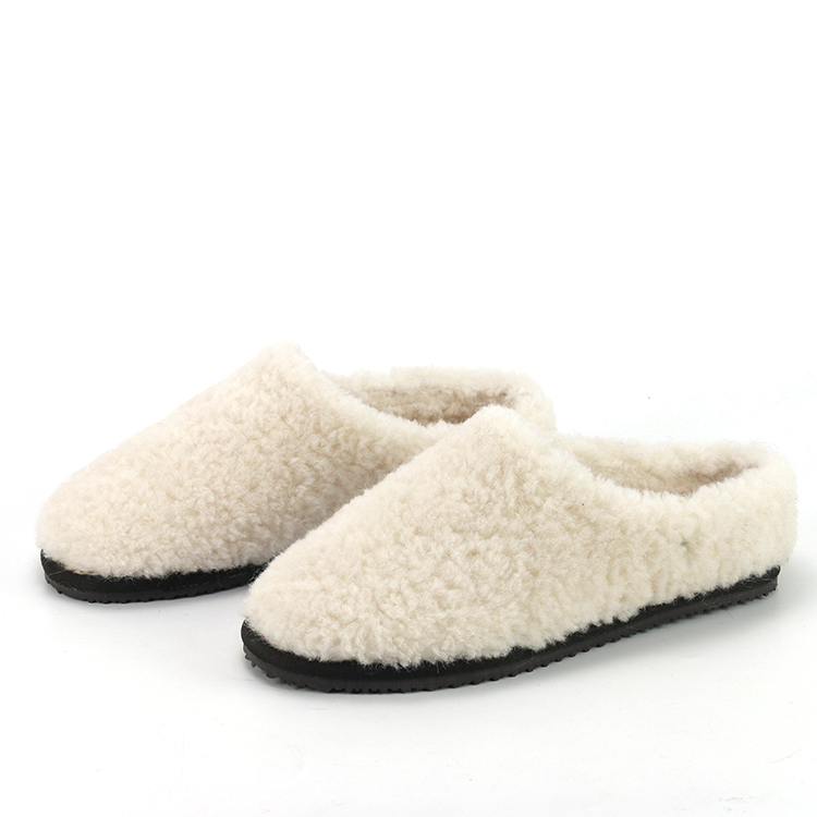 Indoor Outdoor Fluffy Cozy Lamb Fur Slippers For Women