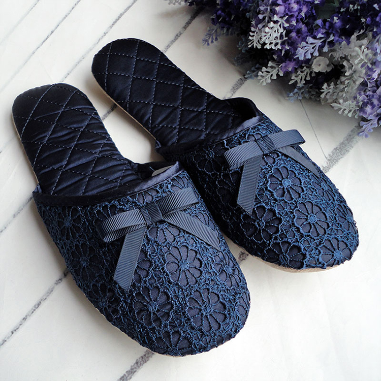 Ladies Indoor Home Wood Floor Slippers Folding Travel Light Portable Lace Non-Slip Silent Silk Slippers
