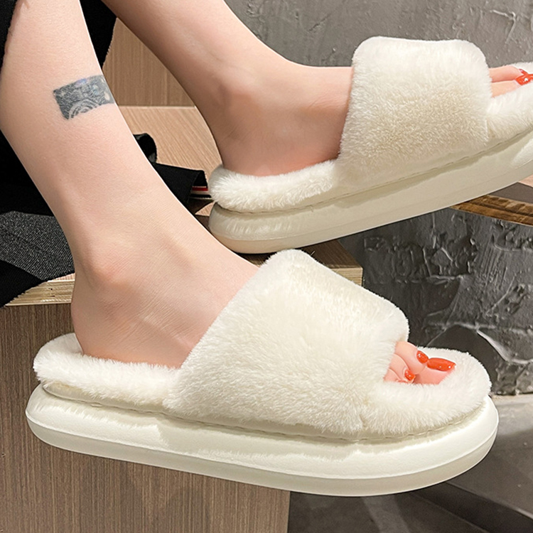 Wholesale Women Fashion Open Toe Thick Sole Soft Fluffy Furry Fur Puff Slides Slippers