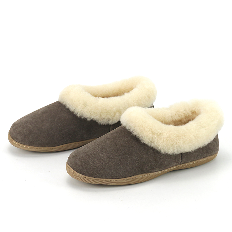 Custom Winter Warm Outdoor Wide Sheepskin Slippers