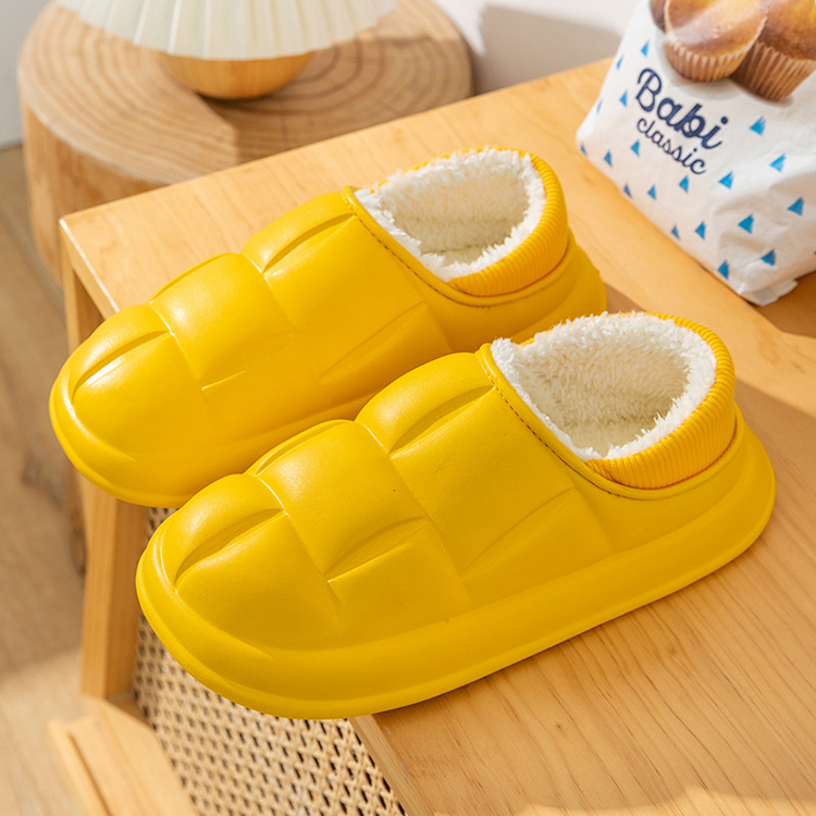 Waterproof Slippers lightweight Fluffy EVA Upper Slides