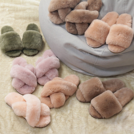 Women's Fashion Fur Soft Winter Indoor Home Real Sheepskin Open Toe Fur Slides Fluffy Slippers